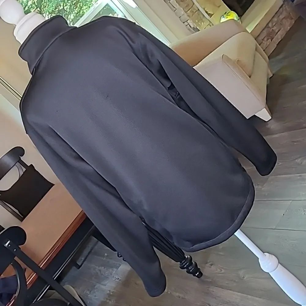 Ascend Black Jacket - Picture 3 of 9